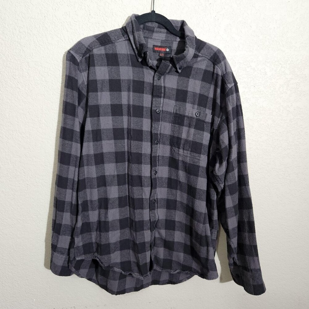 Wolverine Shirt Mens Medium Gray Black Buffalo Plaid Flannel Button Up Pocket